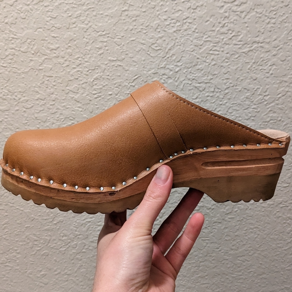 Vegan TroentorpxGood Guys Don't Wear Leather Clog Collab